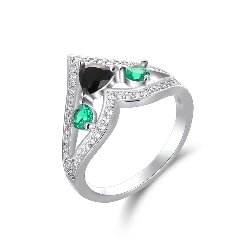 [PD02R0126] Black Heart and Emerald Spark Brass Ring in V-Shape