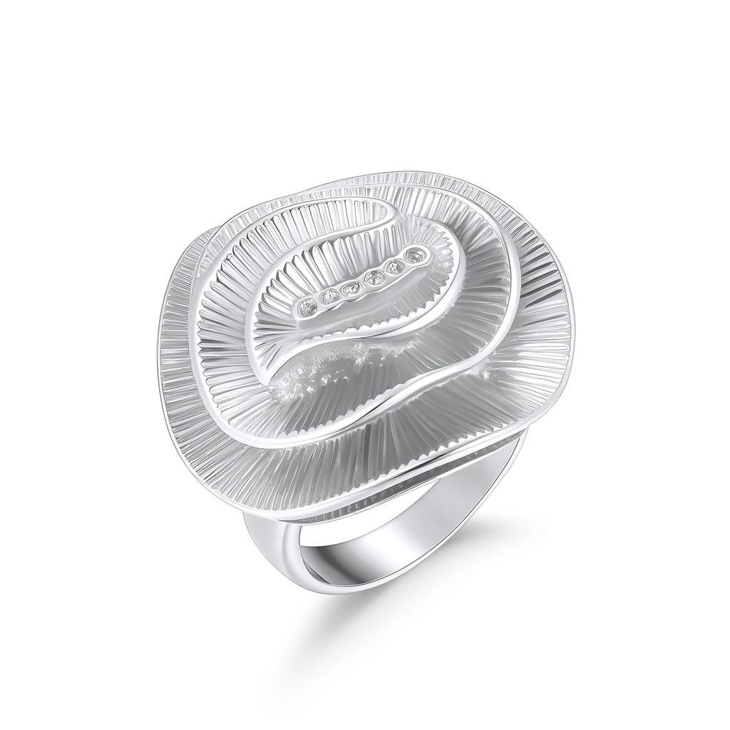 Elegant Stainless Steel Statement Ring with Artistic Floral Design