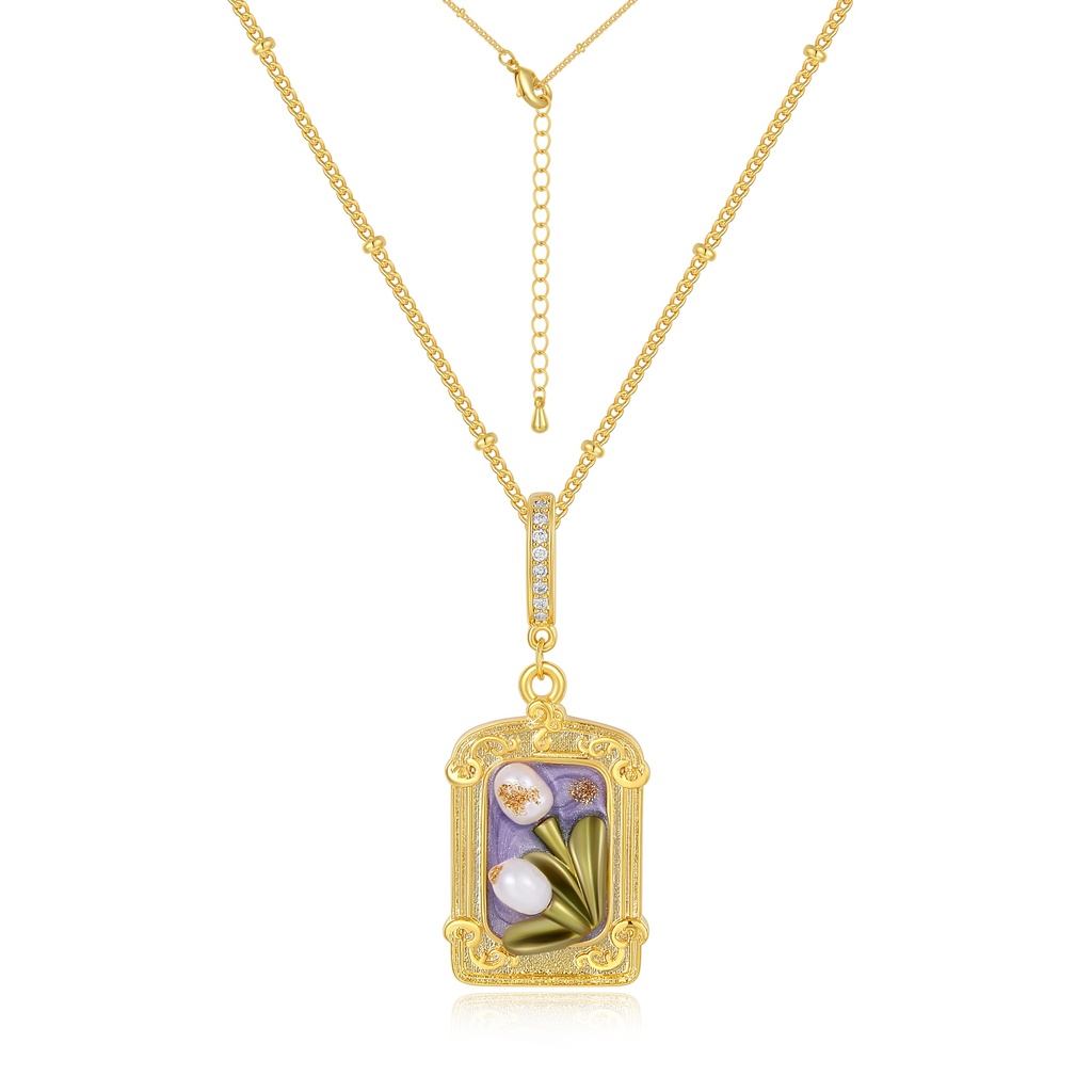 Baroque-Inspired Gold Pendant Necklace with Pearls and Enamel (Pendant, Gold)