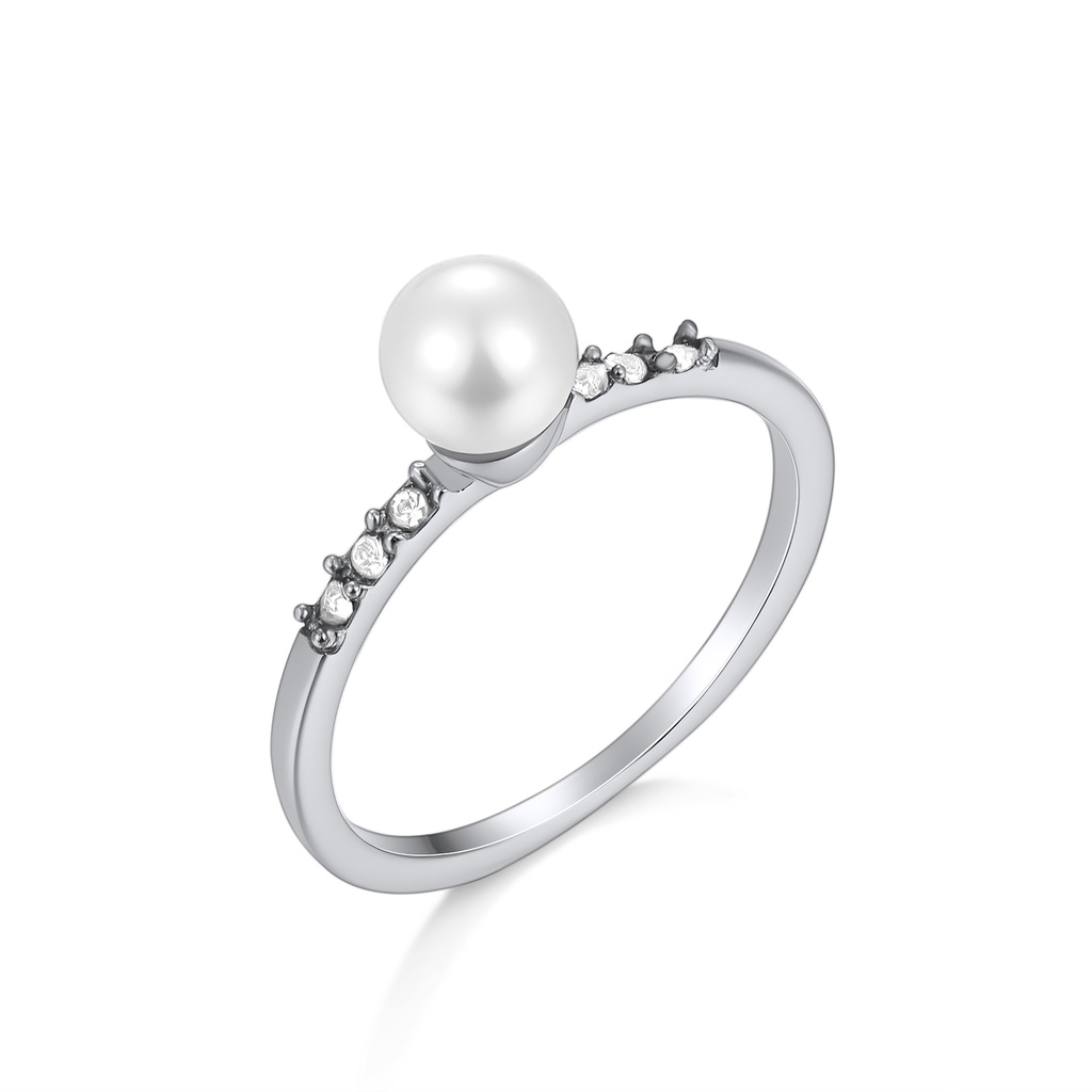 Elegant Pearl Accent Silver Ring with Sparkling Crystal Side Stones